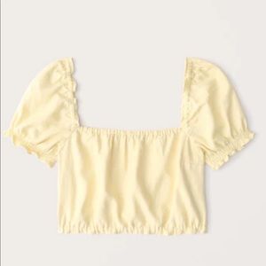 Abercrombie Women’s short sleeve ruched top